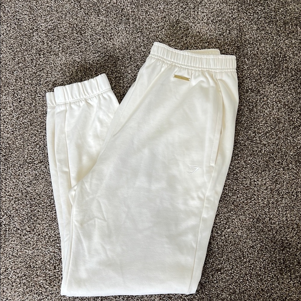 Whitney Simmons Gymshark Cream Jogger Pants